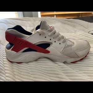 Red white and black Huraches by Nike